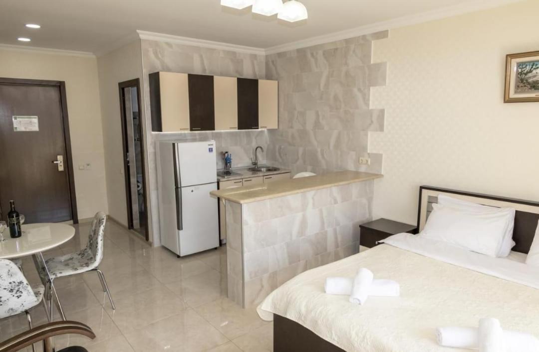 Apartment Orbi Lux Batumi Esterno foto