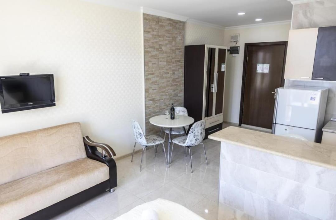Apartment Orbi Lux Batumi Esterno foto